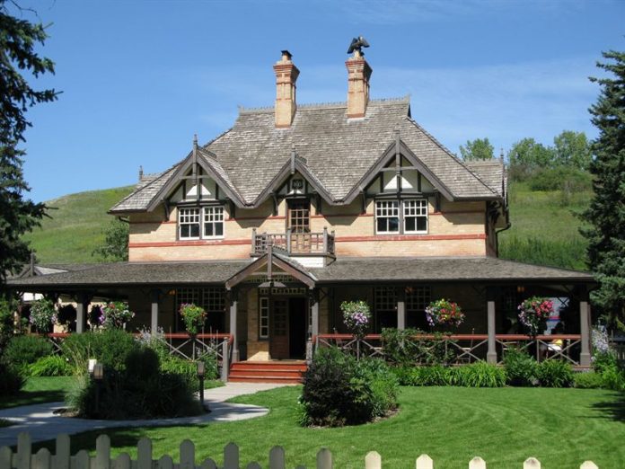 bow valley ranch house