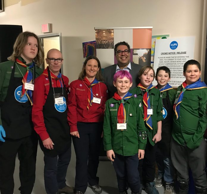 Thorncliffe Scouts Some Scouts take a break to meet Mayor Nenshi