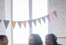 How To Have a Budget-Friendly Mother’s Day