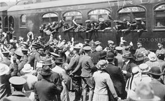 "137th Battalion, Canadian Expeditionary Force leaving by train, Calgary, Alberta.", 1916-08, (CU183747) by Unknown. Courtesy of Glenbow Library and Archives Collection, Libraries and Cultural Resources Digital Collections, University of Calgary. https://digitalcollections.ucalgary.ca/asset-management/2R3BF1OWOOII?WS=SearchResults.