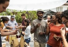 Plan a Neighbour Day Event in Your Community!